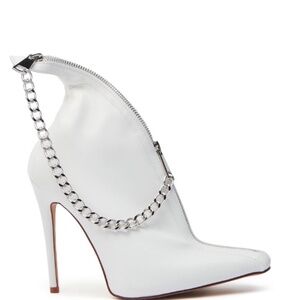 AKIRA AZALEA WANG SAGITTA WHITE STILETTO PUMP Size 1111